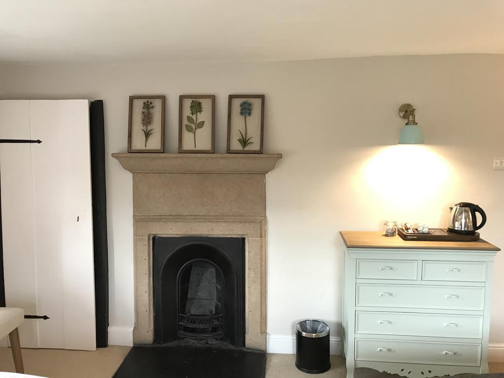 Gratton Grange Farm Bed & Breakfast Elton  Bagian luar foto