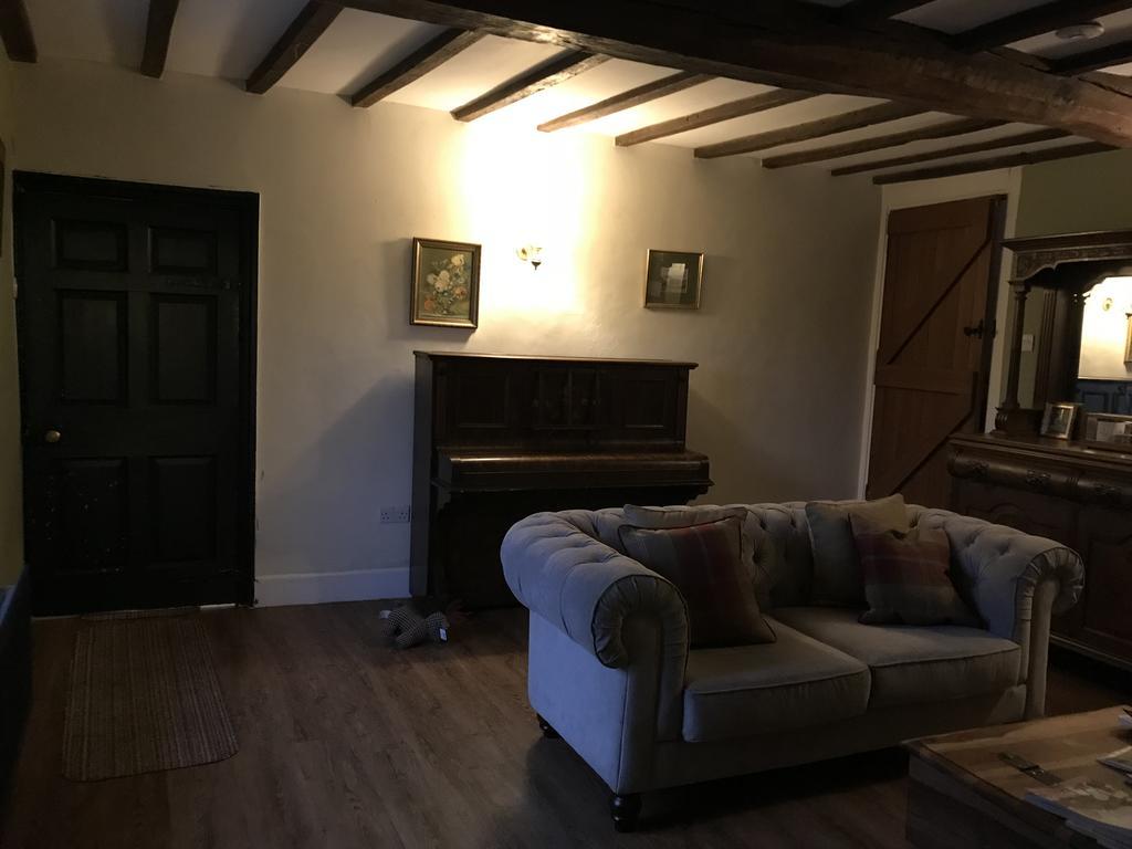 Gratton Grange Farm Bed & Breakfast Elton  Bagian luar foto