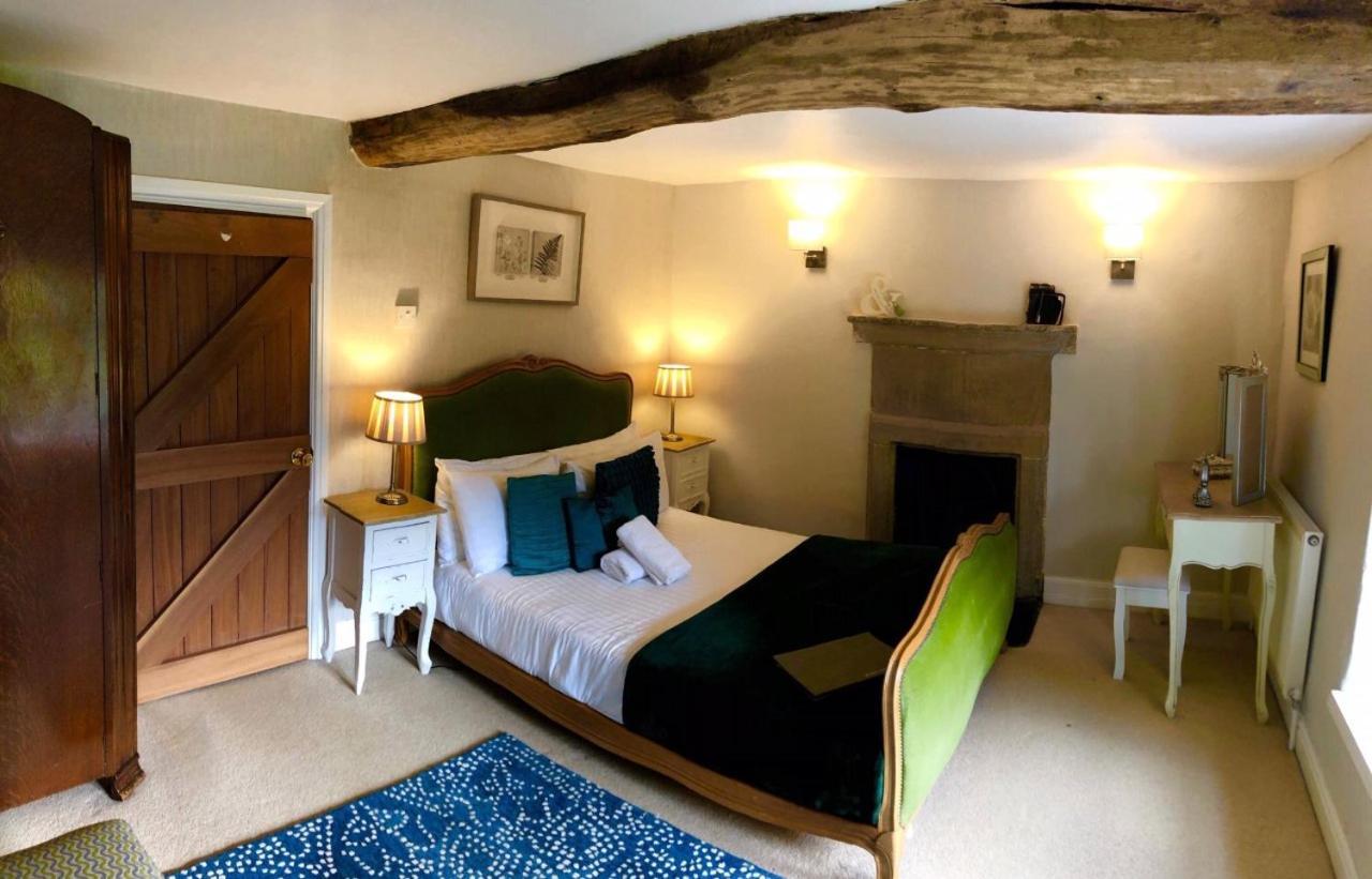 Gratton Grange Farm Bed & Breakfast Elton  Bagian luar foto