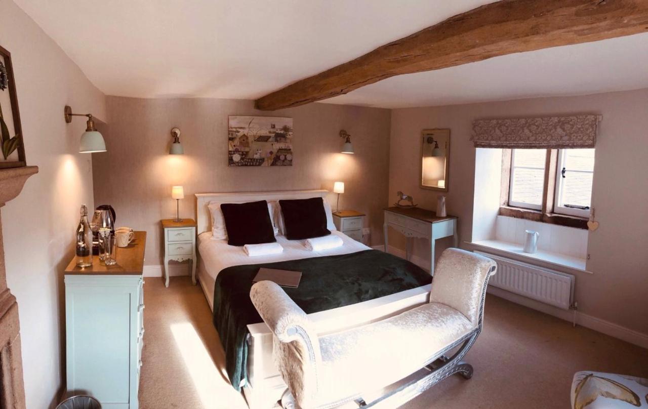 Gratton Grange Farm Bed & Breakfast Elton  Bagian luar foto